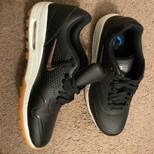 Nike Air Max 1 Golf